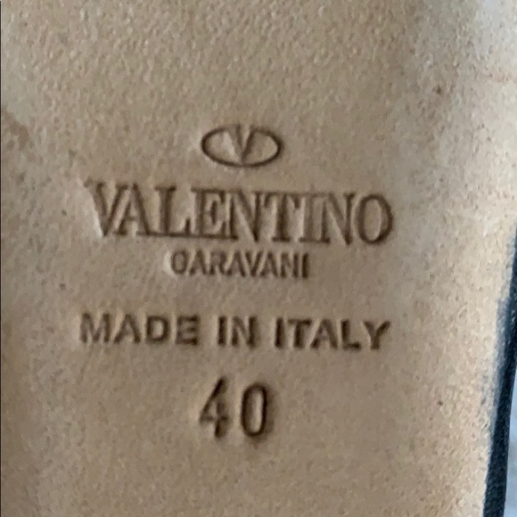 Valentino Garavani black flats. - Picture 5 of 5